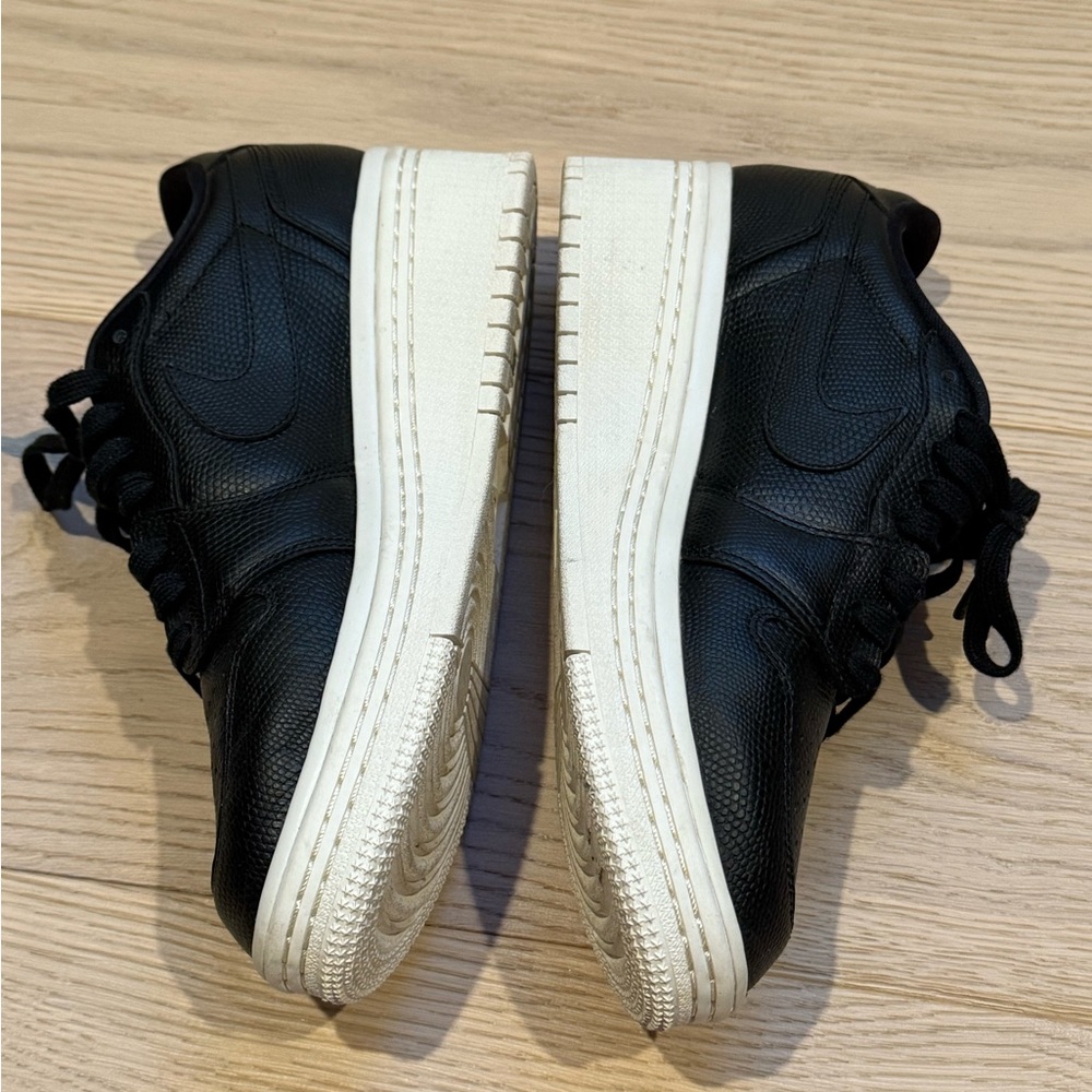 Nike Women's Air Jordan 1 Retro Low Lifted Phantom. Size 9.5 - Picture 5 of 10
